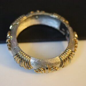 Vintage Signed Pauline Rader Modernist Hinged Bracelet Bangle Silver Gold Tone